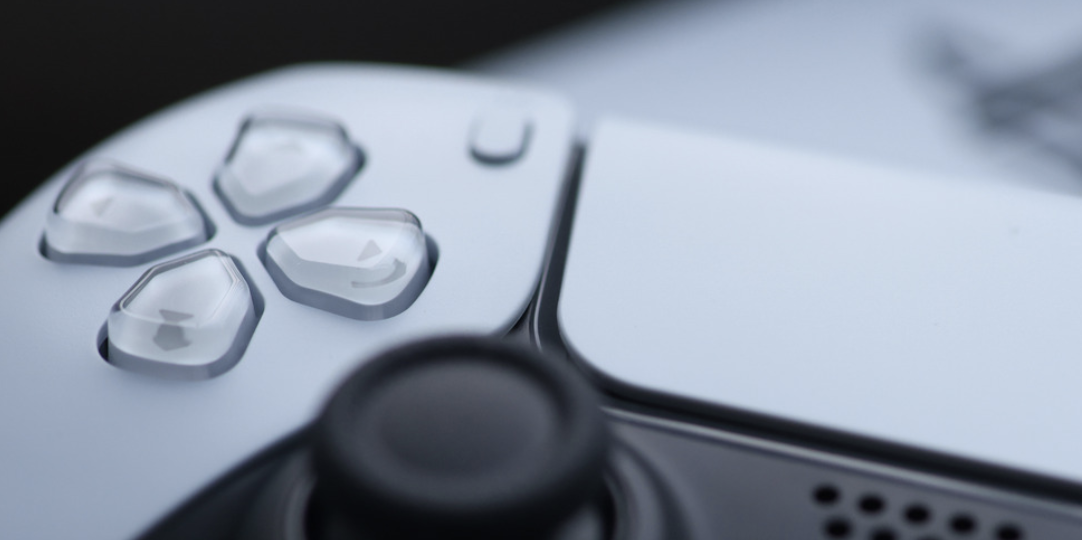 Sony lanza controlador de PlayStation con características de accesibilidad para jugadores discapacitados